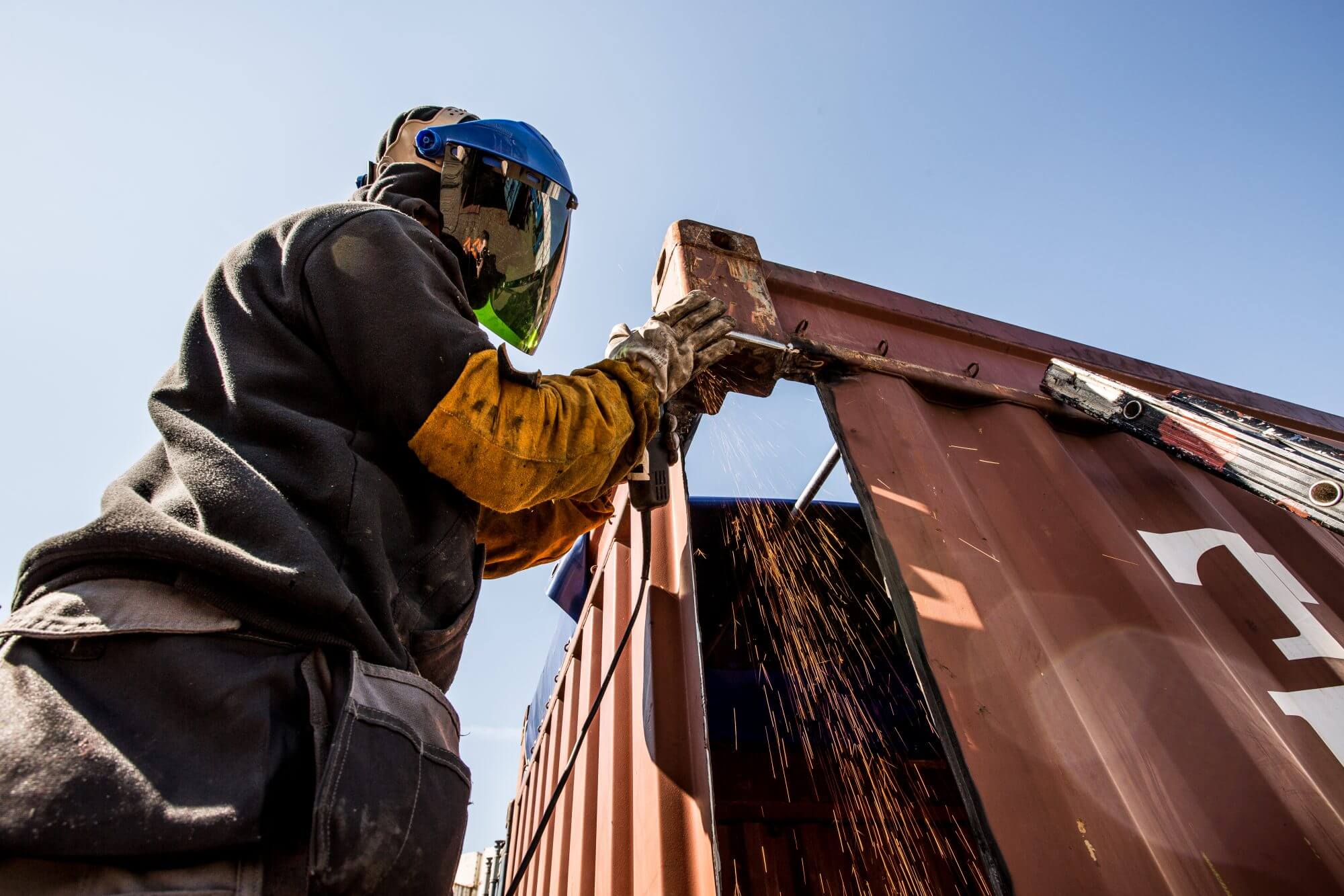 Services — Shipper Containers Canada - Shipping Container Sales ...